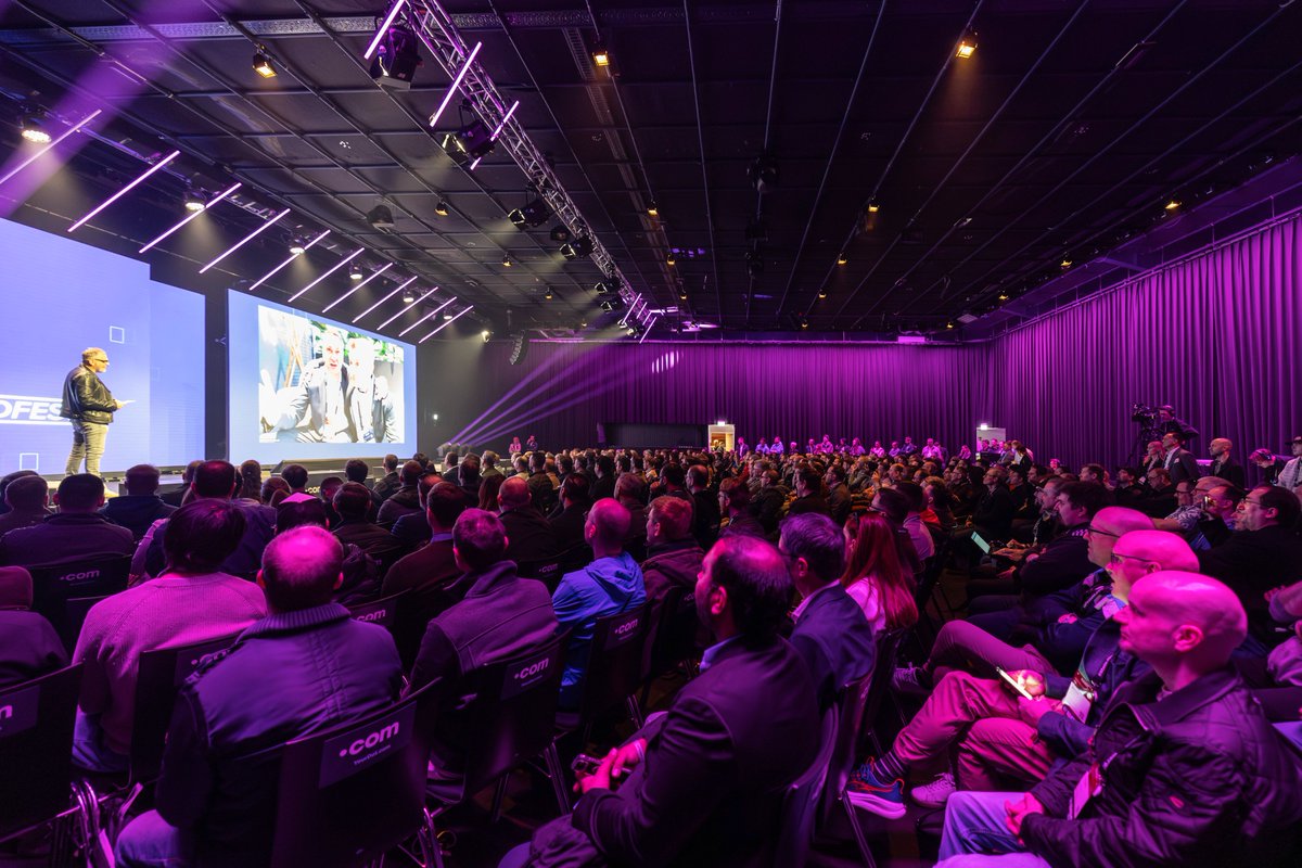 cloudfest tweet picture