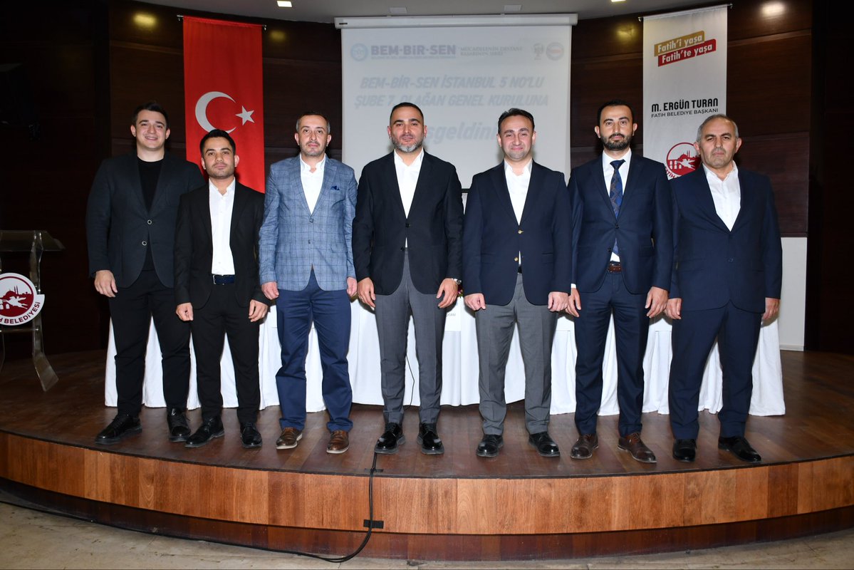 Bembirsen5's tweet photo. Şubemizin 7. Olağan Seçimli Genel Kurulu gerçekleştirildi. 
Güven tazeleyerek yeniden Başkanlığa seçilen Emrah Demirci ve kurul üyelerimizi tebrik ediyor; yeni dönemin teşkilatımız, üyelerimiz ve çalışma hayatımız için hayırlı olmasını dileriz.
@Bem_Bir_Sen 
@Leventusl https://t.co/dlI2NY6OmW