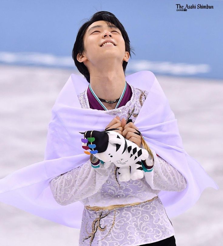 miistred's tweet photo. the smile of someone who has just won the olympics https://t.co/uIuEq2eRLH