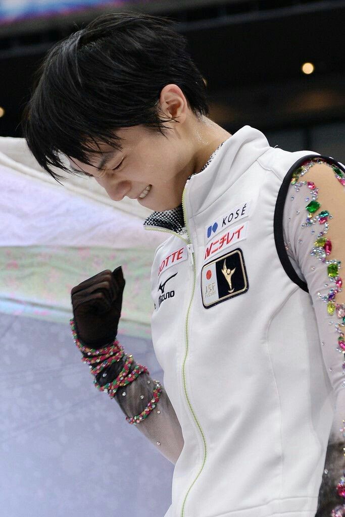 miistred's tweet photo. the smile of someone who has just won the olympics https://t.co/uIuEq2eRLH