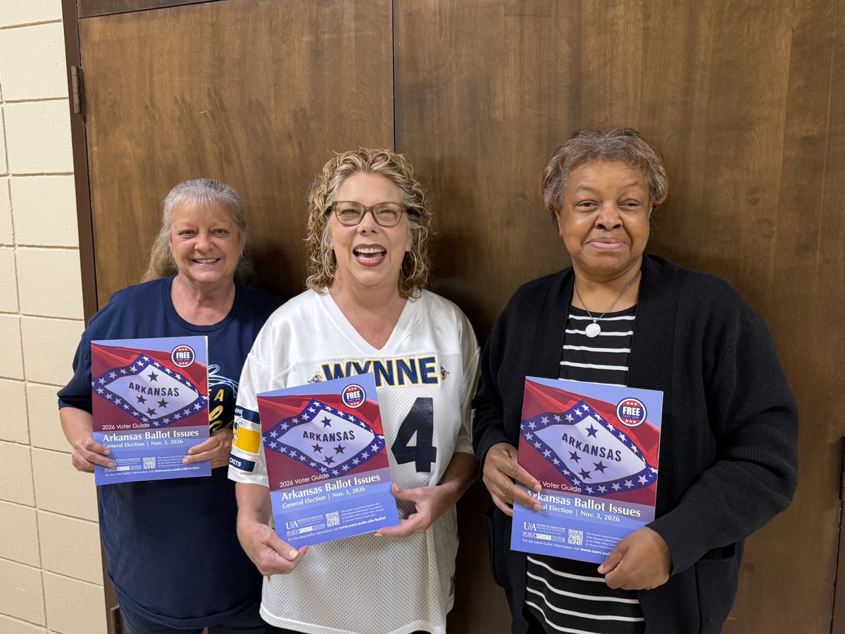 jenrae_martin's tweet photo. Voter guides are in at the Cross County Extension office! 🗳️🇺🇸
Swing by and grab a copy or view the guide online. 
➡️ https://t.co/YITv8AZT4x https://t.co/CHupUgDQGb