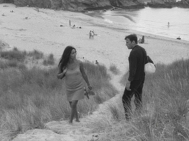viiamr's tweet photo. My Night at Maud’s (1969) dir. Éric Rohmer https://t.co/D7ns34pdnp