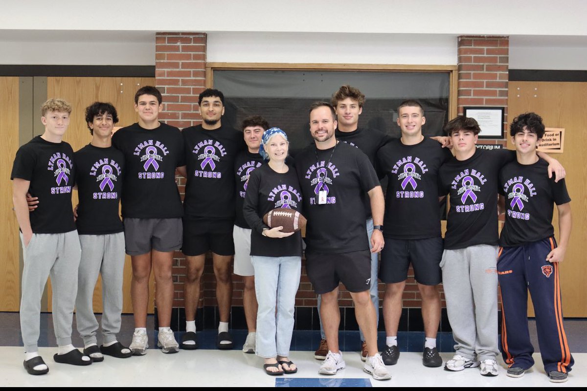CoachMonroe25's tweet photo. Tonight the game will be our pancreatic cancer awareness game. We are Trojan Tough &amp; Tracey Strong! We hope to see you there! @LHWOBMOB @LHHSAthletics https://t.co/pJcGMcrLID