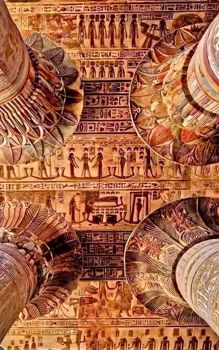 AmalGenedy's tweet photo. قبل ما مايكل انجلو ينام علي ضهره ١٠ سنين عشان يرسم سقف كنيسة في روما بألاف السنين كان الفنان المصري نايم علي ضهره عشان ينحت سقف معبد خنوم في إسنا ويسجل فيه تفاصيل الحياه اليوميه للمصري القديم 
اعجاز بكل المقاييس لانها مش عمليه رسم بس ده حفر مع الرسم كمان
مساء الاعجاز المصري https://t.co/xxQrRSM2f3