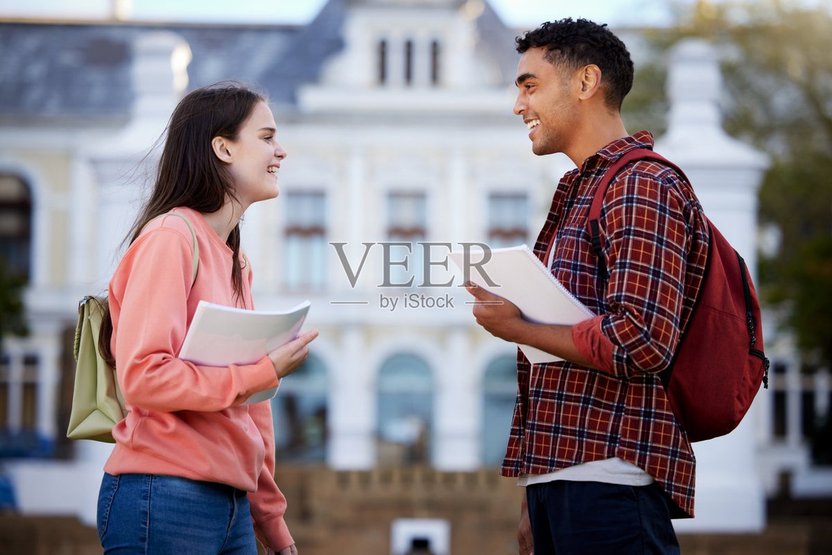 zov_86b4e's tweet photo. [I had a fun chat with my classmate today, no awkward or fake vibes at all!]， https://t.co/qmR5nR8ZmS