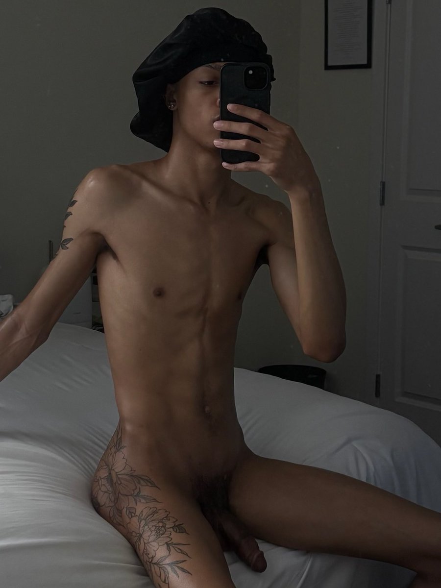twinknchill's tweet photo. how’s the view😅 https://t.co/SQm4ZvF8qG