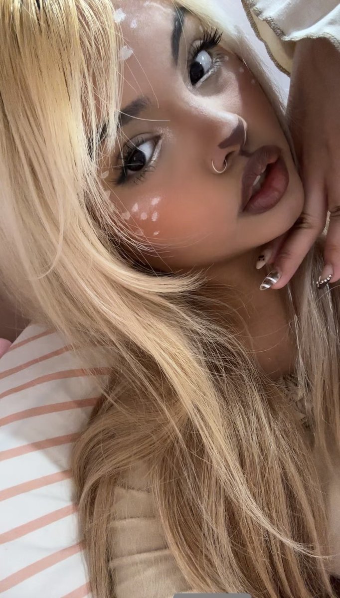 puniriki's tweet photo. surrender urself to me 🍂

findom finsub moneyslave humanatm submissive https://t.co/w3RyMjF33r