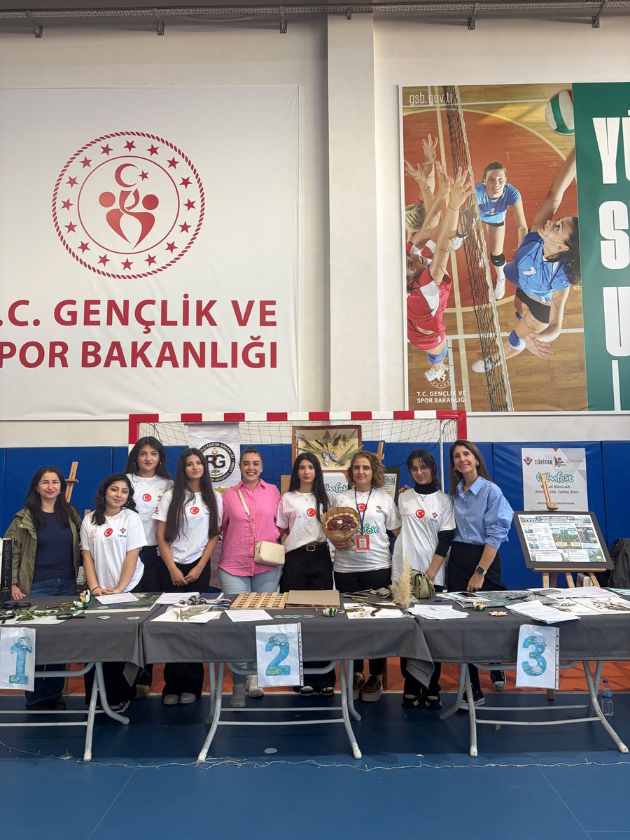 RGAL_34's tweet photo. TÜBİTAK Bilim Fuarı’na İlgi Büyük: Öğrencilerimiz Mimar Sinan Kapalı Spor Salonu’ndaydı! Okulumuz öğrencileri, Mimar Sinan Kapalı Spor Salonu’nda düzenlenen TÜBİTAK Bilim Fuarı’na katılarak hem eğlenceli hem de bilgi dolu bir gün geçirdi.

@BuyukcekmeceMem @ArtarZeki @M36Bozkurt https://t.co/3LG79qynSs
