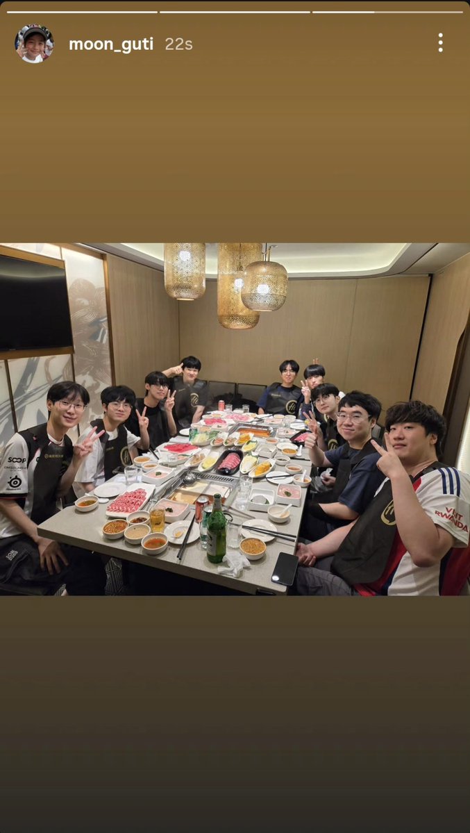 xdonutchorusx's tweet photo. Guti insta story🐹🫶🏻 
look at cypher and eclipse🥹🫳🏻🫳🏻🫳🏻 https://t.co/Jg4uwDHWCq
