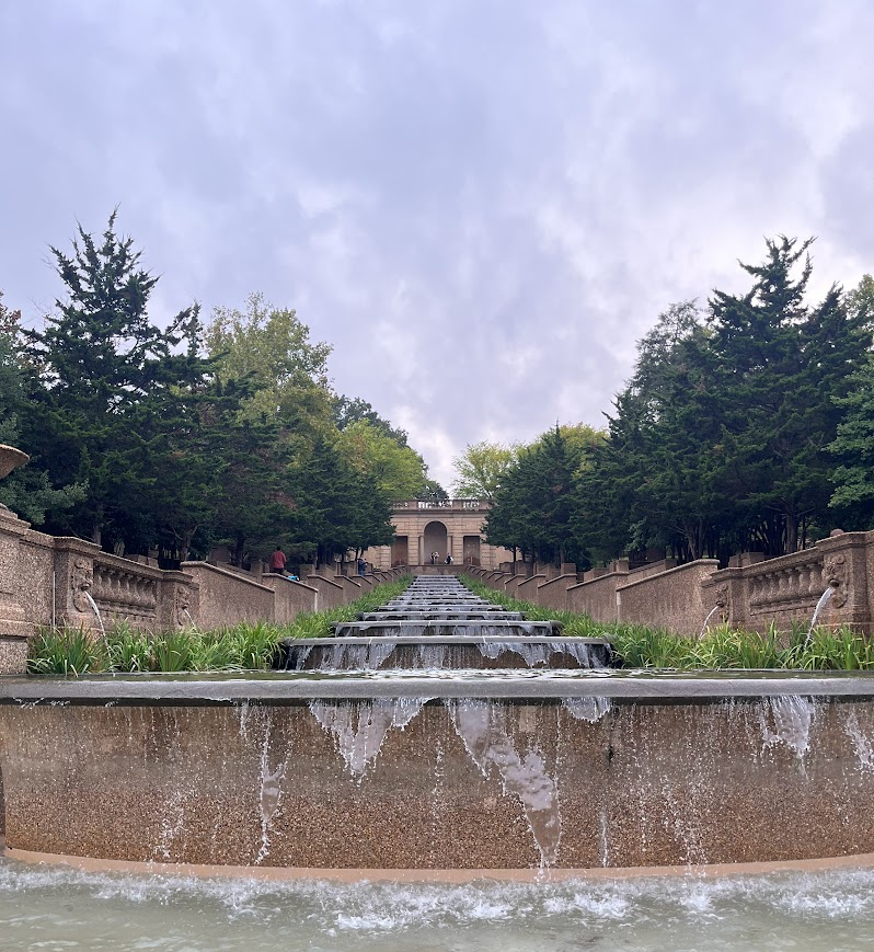 MttCarmichael's tweet photo. meridian hill park in dc is a fine place to spend some time...here i learned about the great american concretist, john joseph earley, inventor of 'the earley process,' a mixing technique that freed concrete from the bondages of clean, orderly utilitarian construction and transformed it into a wild and vibrant artistic medium. 

probably unrelated: on sundays now people gather here for legendary drum circles and certain corners of the park operate more or less like open-air drug markets