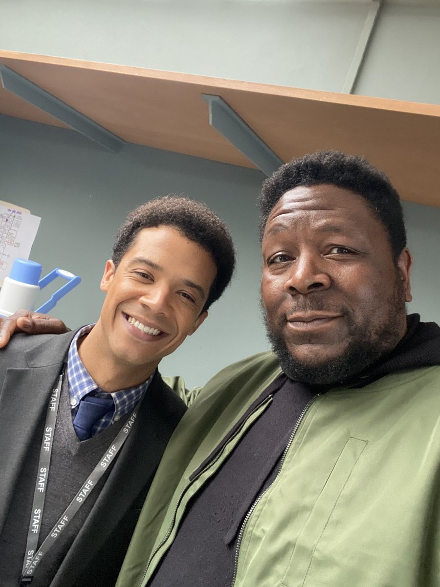 kirrisriviere's tweet photo. Such a great experience being on set for Bad Apples. A brilliant cast and crew, a fantastic atmosphere, and another job I’m incredibly grateful to have been part of

#BadApples #SaoirseRonan #PaapaEssiedu #NiaDaCosta #KirrisRiviere #BehindTheScenes #OnSet #ActorLife #BritishFilm https://t.co/nz8ub5rdTA