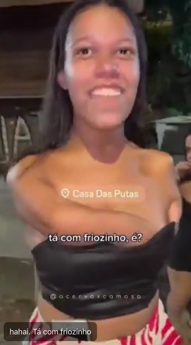 Benttocake's tweet photo. @gbrlsampa Hahay, tá com friozinho é?! https://t.co/8370xB6chw