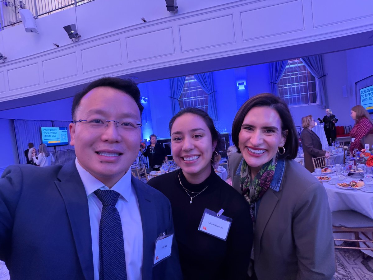 tripyangstrat's tweet photo. Last week, our team attended the @emilyslist New York Conference &amp; Luncheon, joining leaders from across the country to celebrate Democratic pro-choice women in elected office. With 32 days until #ElectionDay, we’re proud to be part of conversations on building winning campaigns. https://t.co/M2W8T79dUo