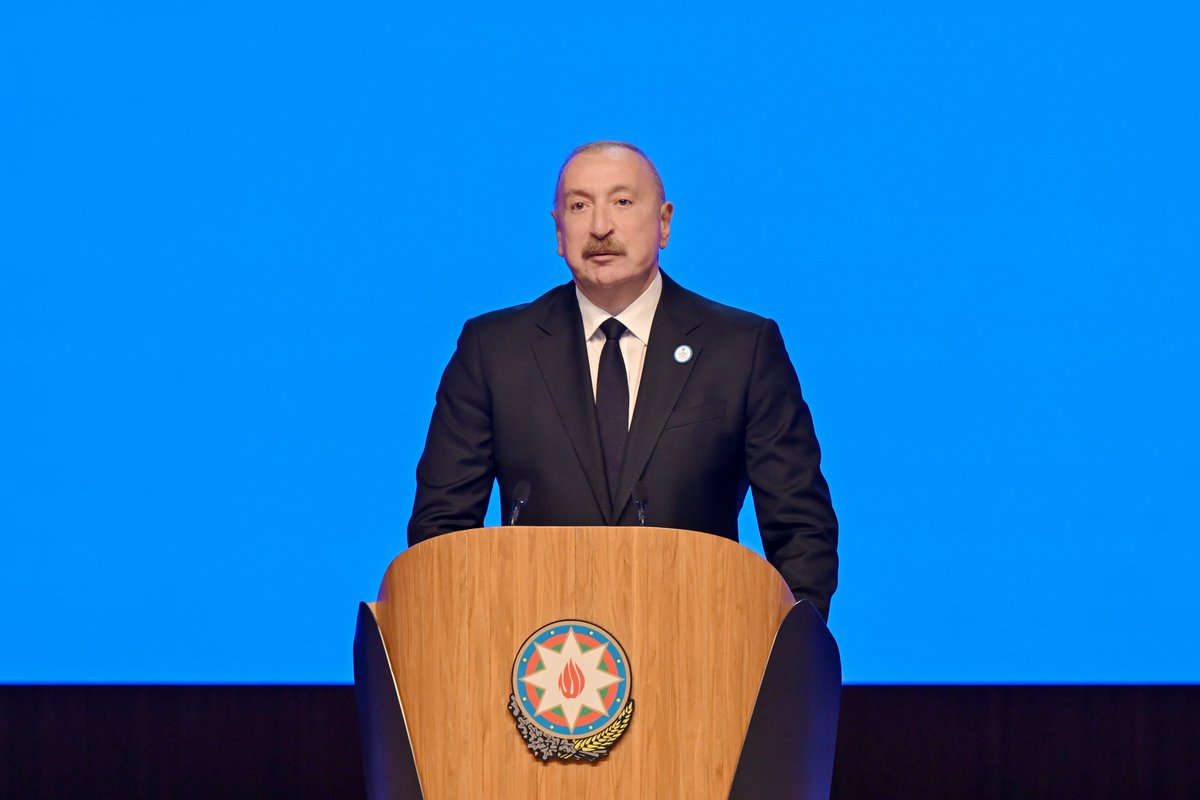 YAP_1992's tweet photo. Heydər Əliyev Mərkəzində Yeni Azərbaycan Partiyasının (YAP) VIII Qurultayı keçirilib.

Azərbaycan Respublikasının Prezidenti, Yeni Azərbaycan Partiyasının Sədri İlham Əliyev tədbirdə nitq söyləyib.

https://t.co/NYzfc7APrL https://t.co/FqfZYLoV3y