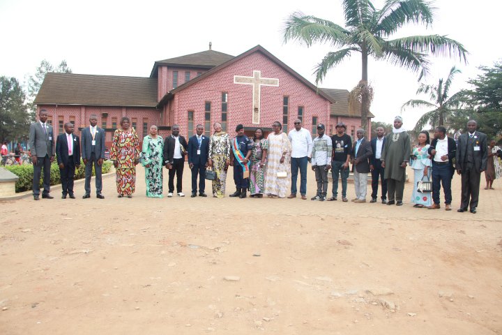 EricDangwe's tweet photo. #BUTEMBO : À l’occasion de la Journée internationale de la non-violence, j’ai pris part à l’ouverture de Nations et Religions Unies Organisation Mondiale, en présence des acteurs sociaux.

La non-violence, un engagement pour la justice, la dignité humaine et la paix.

#LUCHARDC https://t.co/naypZZQNBp