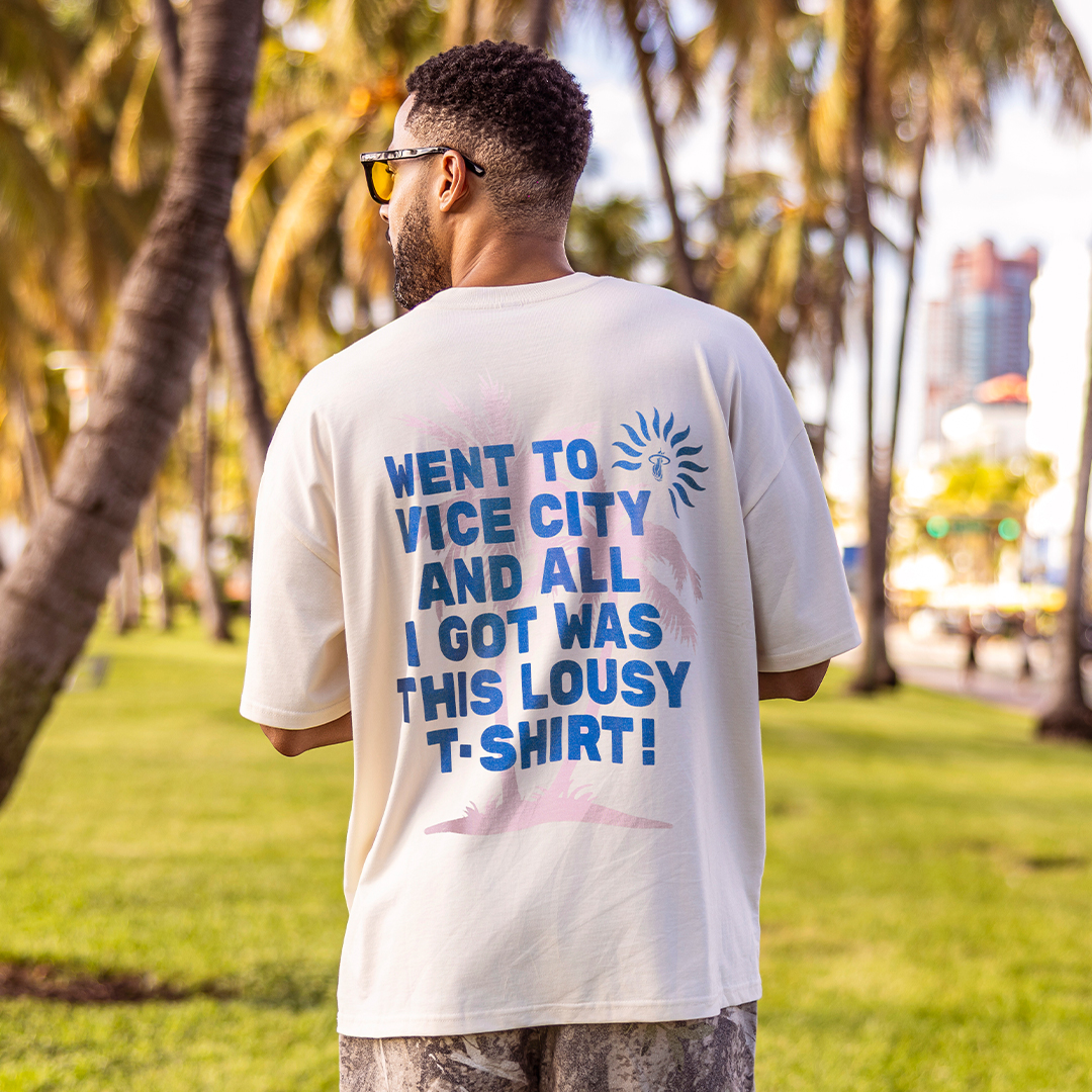 MiamiHEAT's tweet photo. Shop the @COURTCULTURE Vice City Collection now 🌴

https://t.co/XEimfkg3YD https://t.co/HZvRURBYCr