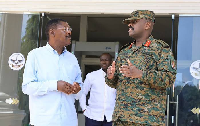 DaudiKabanda's tweet photo. @mkainerugaba @WilliamsRuto Rt. Hon. Moses Wetangula Afande’s Mutume in Kenya. https://t.co/qvTGNhcsdJ