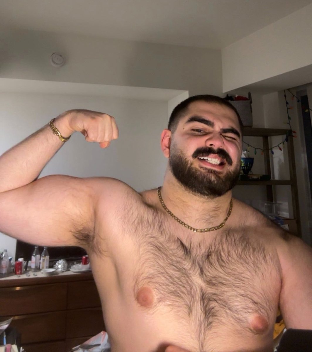 welp_max's tweet photo. …do I gotta bulk again? https://t.co/XzWMtoryoK