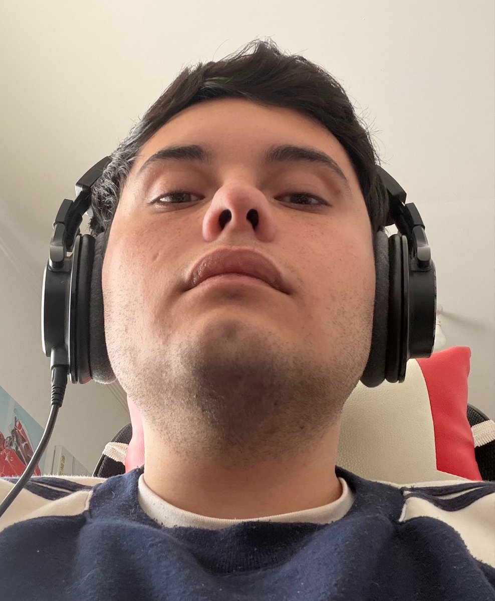 FacuPeralta98's tweet photo. Este jovenzuelo hoy cumple 28 años y no tiene pensado llegar a los 30 https://t.co/nbdI0Iuims