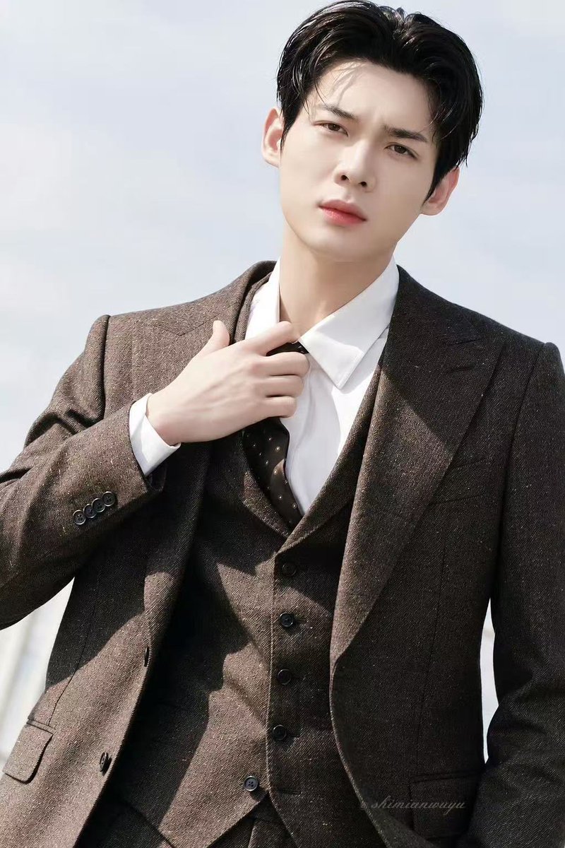osinnho's tweet photo. Paris Fashion Week là nơi mọi cá tính được thể hiện, và mình thực sự muốn nhìn thấy màu sắc riêng của Yoonsik và Siwoo tại đây.

YOHJI YAMAMOTO
YOONSIK SIWOO Pour Toujours
#YOONSIKSIWOOINPARIS https://t.co/OGqs0Anzic