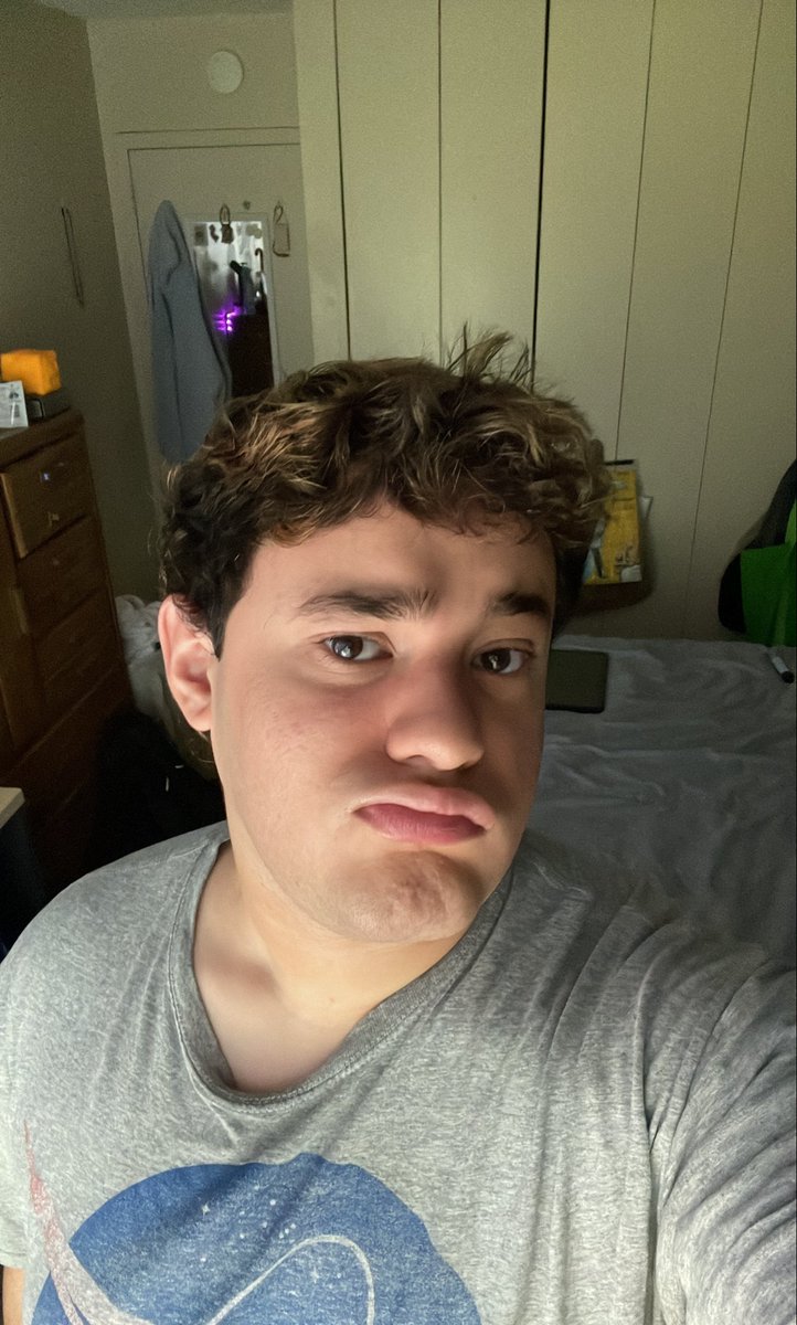 gabeofthebay's tweet photo. What kinda hair cut r we thinking? https://t.co/mnSoaCdM83
