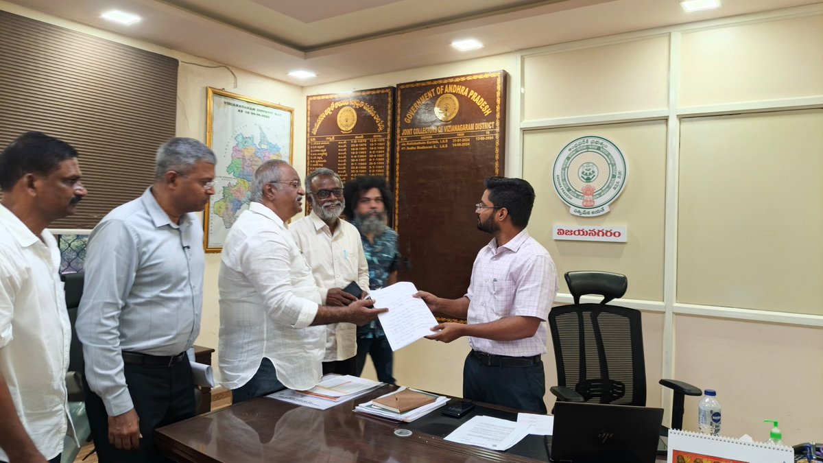 IndLibertarians's tweet photo. The Centre For Liberty team went back to Vijayanagaram collector office on Tuesday, to follow up on the status of the complaint we had submitted on August 11.
In our complaint, we listed 9 clear cases which had no plausible reason for inclusion in the 22A list.
This time we met the joint collector and reminded him of the legal obligation to pass a speaking order within six weeks of receiving the complaint or representation regarding delisting from the 22A prohibited list.
Six weeks had elapsed but no action was taken. He said our earlier letter had not come to his attention so he promised to resolve this in less than two weeks
While we will follow up and pursue this along with other legal avenues to help the victims of 22A tyranny, the only viable solution is to Rollback 22A entirely
We exhort the Andhra Pradesh government to take this issue seriously and provide a long overdue relief to over a million people who are suffering due to this unconstitutional land grab by the government
The 22A scheme is currently serving no purpose other than to enrich corrupt revenue officials and MLAs and other politicians
Our 22A helpline phone number is 7995259898
#22A #rollback22A #AndhraPradesh #propertyrights