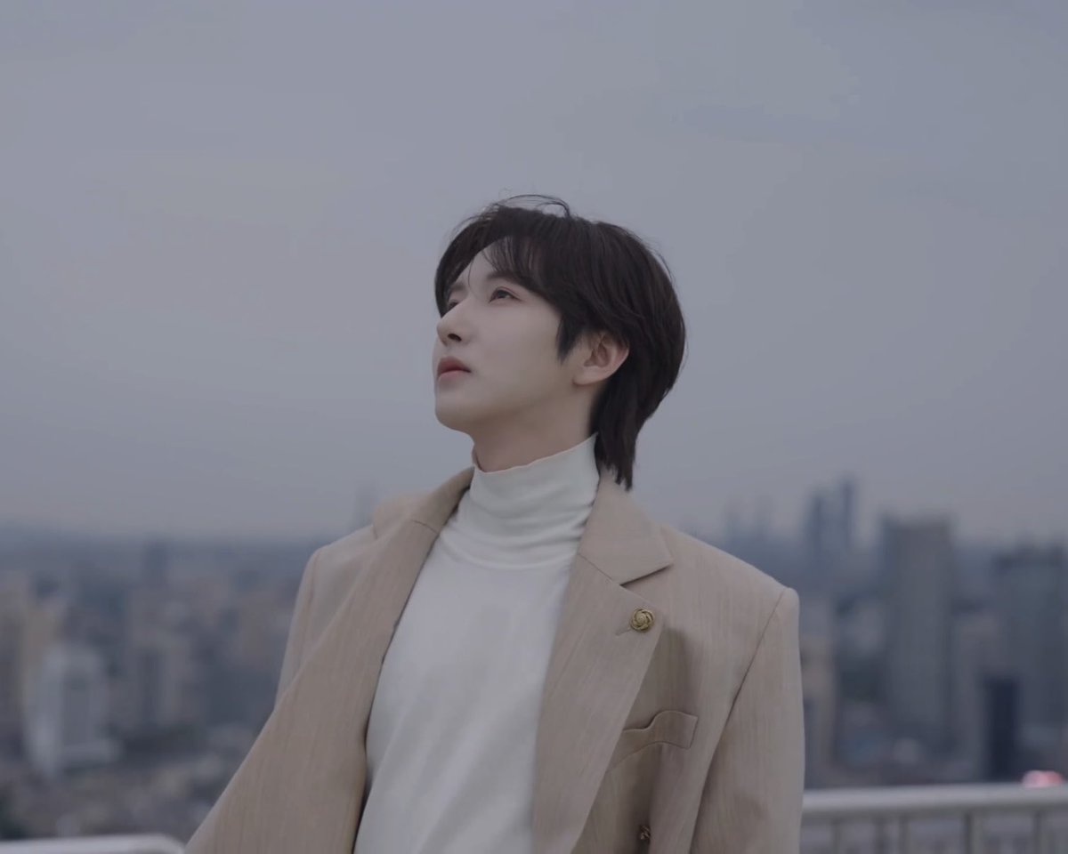 cherrysapzuza's tweet photo. ภาพสวย มุมสวย มู้ดสวย น้องอินจุนสวยหล่อน่ารัก เซ็ตนี้โคตรดีเลย โทนฟุ้งๆกับเสียงหวานๆของน้องอินจุนมันเข้ากันมาก โคตรดี 😭😭🫶🏻🫶🏻 https://t.co/69ZDDTioEm
