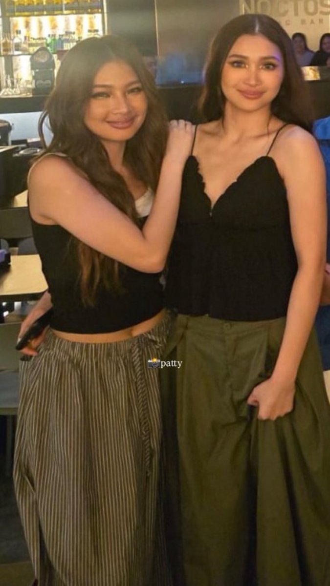 Nikkkaaaaaaaaaa's tweet photo. AAAAAAAAAAAAAAAUEIEUEIUE EH BAKIT KA NAKANGITI?!😮‍💨😮‍💨😮‍💨 

SANA ALAM NIYONG MASISIRAAN NA AKO NG BAIT https://t.co/Gs4fgwBn9M