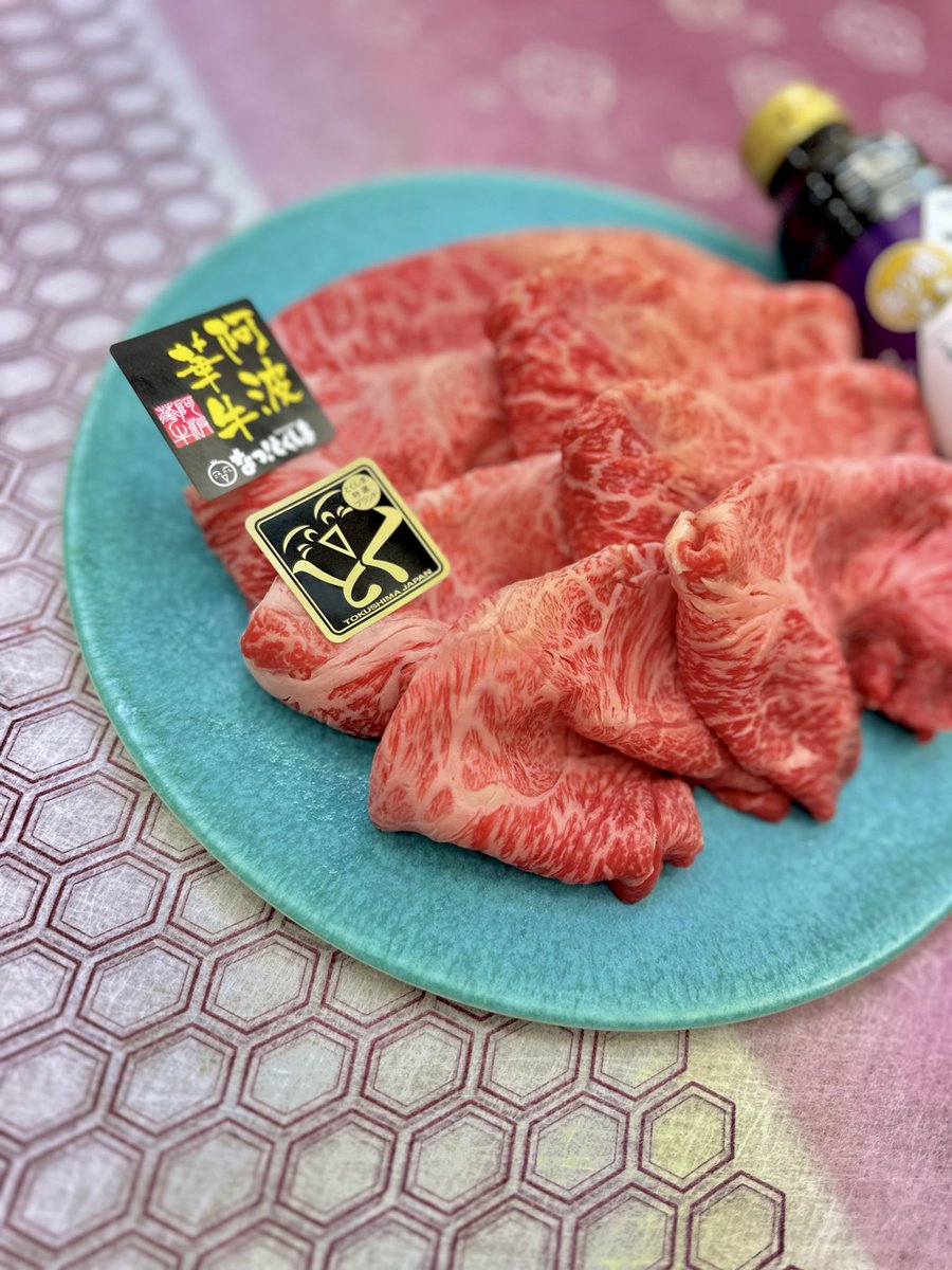 hokkai_niku's tweet photo. 説明不要の旨さ。
徳島の誇れる「花補佐牧場」「富田畜産」 https://t.co/KA1RrqoXUy