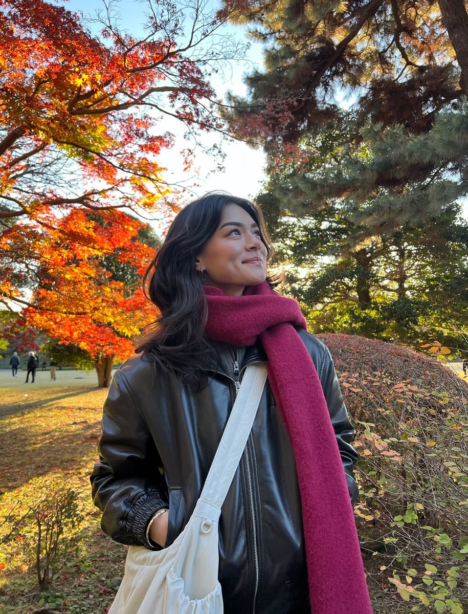 HarperKing47360's tweet photo. I've fallen in love! 🍂🍁🍃 https://t.co/njXU0VG6di