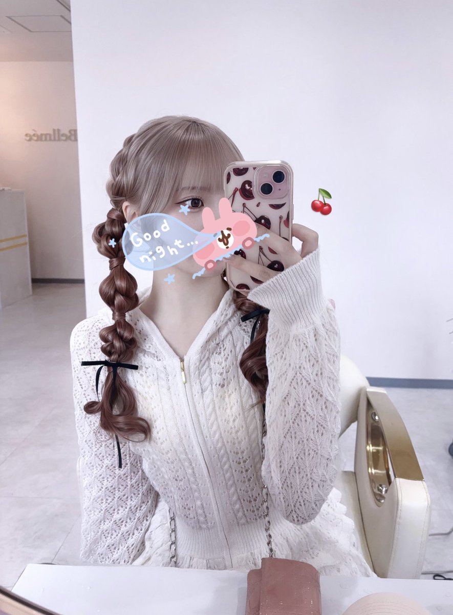 7nyan__0's tweet photo. 今年のスペイベのヘアメ🍒✨
瞳ちゃん気付いてくれたかな、？💭 https://t.co/AtA0FwMZkZ