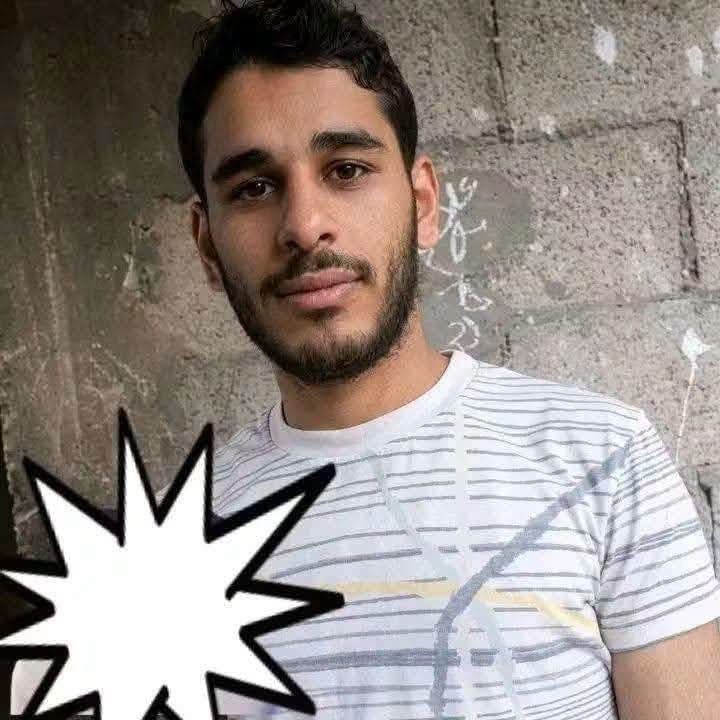 ImRakiti_'s tweet photo. اللہ اکبر!
شہداء کی کرامات۔۔۔۔ غزہ 
شہید احمد منار عمر ابو سلطان، جو ڈھائی سال سے زائد عرصے سے لاپتہ تھے، ان کی لاش ملی اور قبر سے نکالی گئی۔ بتایا گیا کہ ان کے جسم میں کوئی تبدیلی نہیں آئی۔
لا حول ولا قوة إلا باللہ۔
اللہ تعالیٰ ان پر رحمت فرمائے، انہیں شرف قبولیت عطا فرمائے 
اور خاندان ابو سلطان کو صبر، سکون اور اجر عظیم عطا فرمائے۔ آمین۔