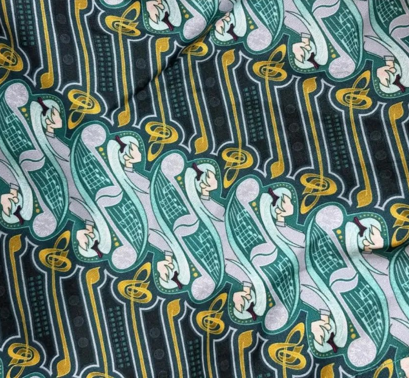 starryskyfever's tweet photo. I think everyone should see this really amazing miku batik https://t.co/ephszYwXXq