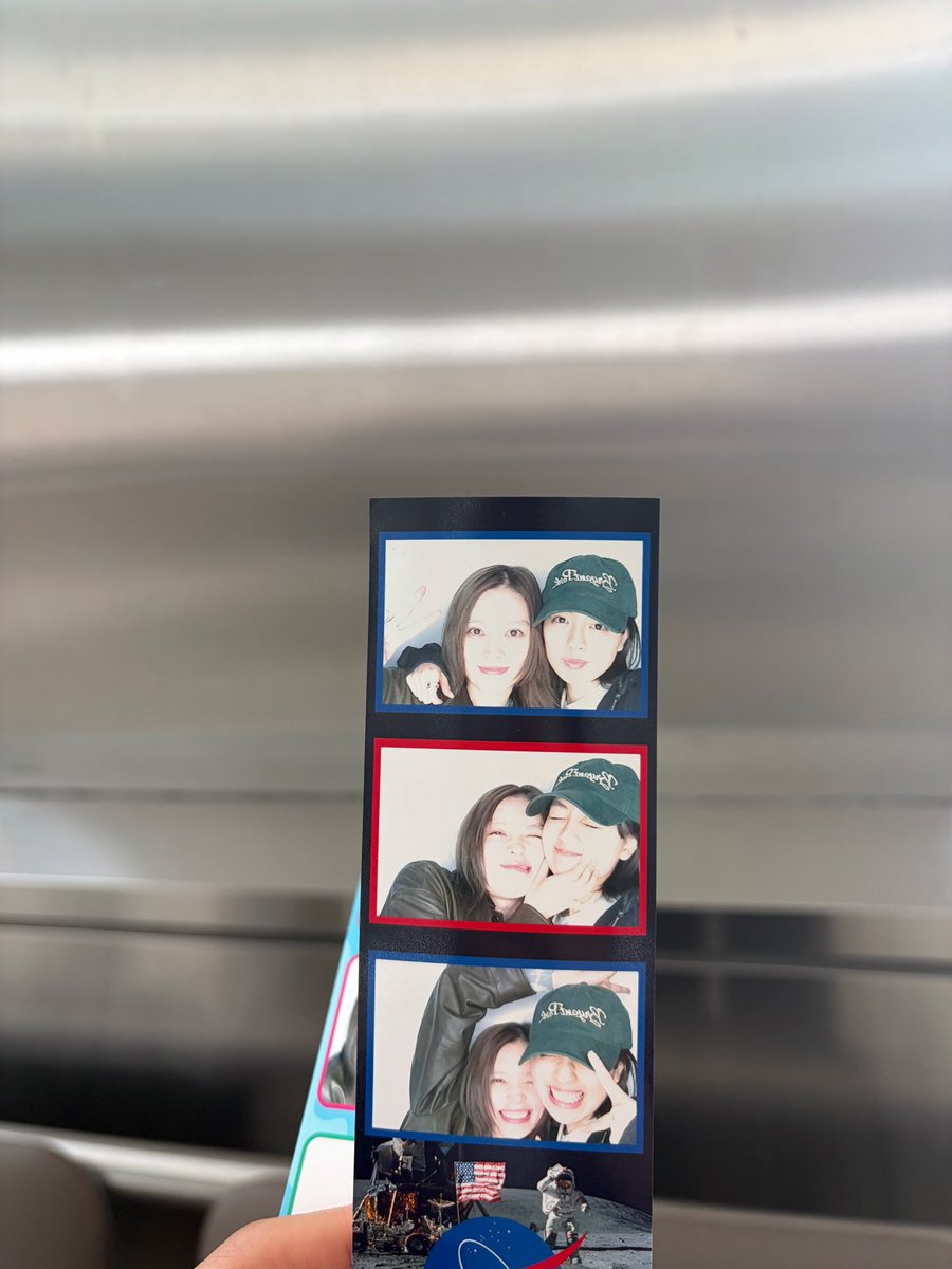 juri_kosaka's tweet photo. あかりさんとニューヨーク‼︎
ご褒美でした
@takaishi__akari https://t.co/S5XTw8P5JY
