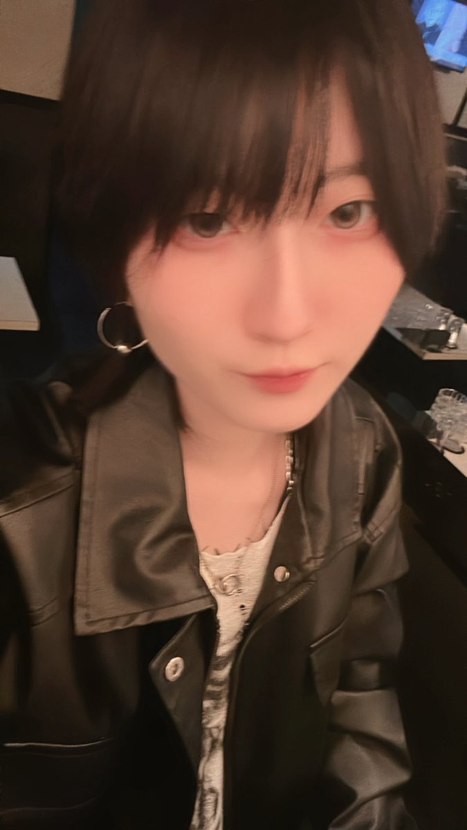 S1R0N0's tweet photo. 冬服可愛すぎやろがい❣️
・
 #ホスト  #ホストクラブ  #担当探し  #横浜ホスト  #ホスト初回  #担当不在  #推し不在  #初回ホスト #地雷系  #自撮り界隈 https://t.co/se5rJ4xk7t