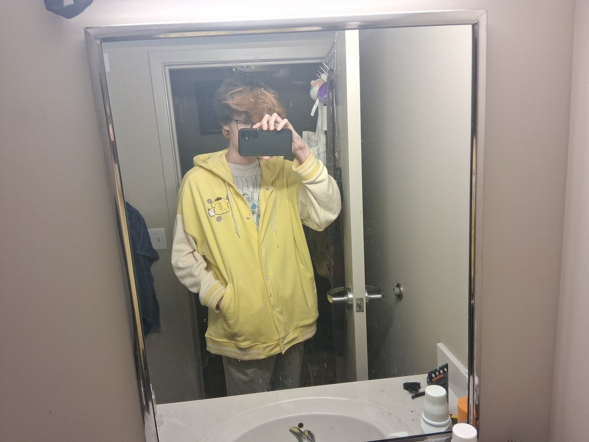 a_SleepyFoxx's tweet photo. I LOVE DRESSING UP https://t.co/VVwPLpxJlx