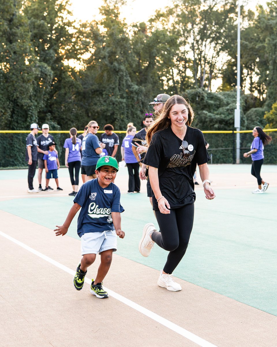 WoffordSoftball's tweet photo. Had a blast last night with Carolina Miracle League 😁

#ConquerandPrevail #ForTheW https://t.co/jYn7gUfq3d