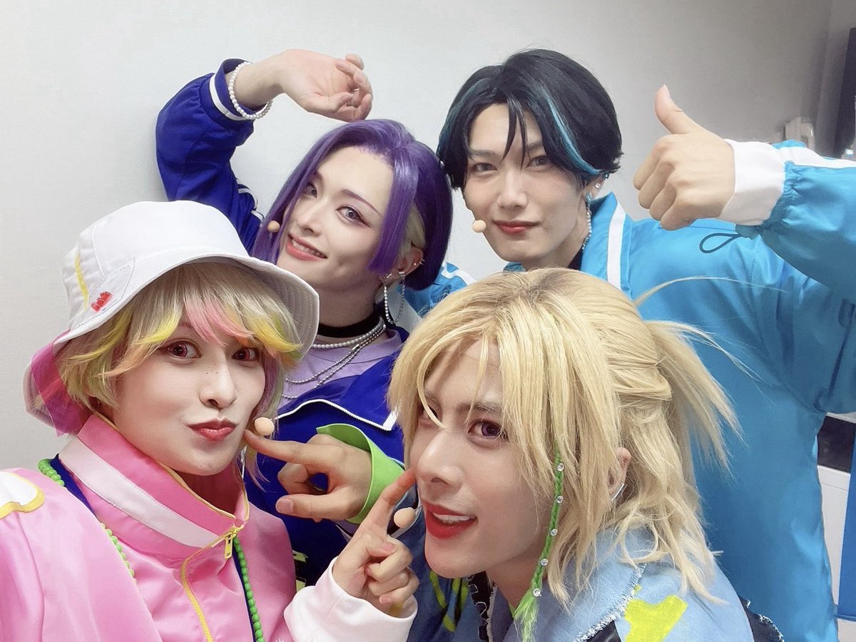 rentakanashi_'s tweet photo. Paradox Live on Stage -Road to Legend- “RAGE"

ついに幕が開きました✨
初日公演、誠にありがとうございました！

全身どきバクだったけどVISTYのみんなとステージに立てて、そしてヘッズとステラのみんなに会えて本当に幸せだった🥹💖

明日からもよろしくね🌟

#パラライ
#パラステ
#パラステRtL https://t.co/NZNv29f99J