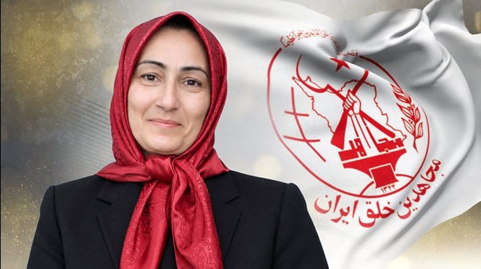 ElhamNikzat78's tweet photo. ما هرگز بلندای قامت خود را
 نمی‌دانیم.
مگر ما را فرا خوانند که برخیزیم
 و قد برافرازیم
و آنگاه، 
اگر به طرح وجود خویش وفادار 
مانده باشیم
قامت ما از آسمانها خواهد گذشت...
امیلی دیکنسون
تقدیم به انانی که از همه وجود خود برای ازادی #ایران گذشتند🙏🦋💞✌️🪷 https://t.co/ONiAuvNwiN
