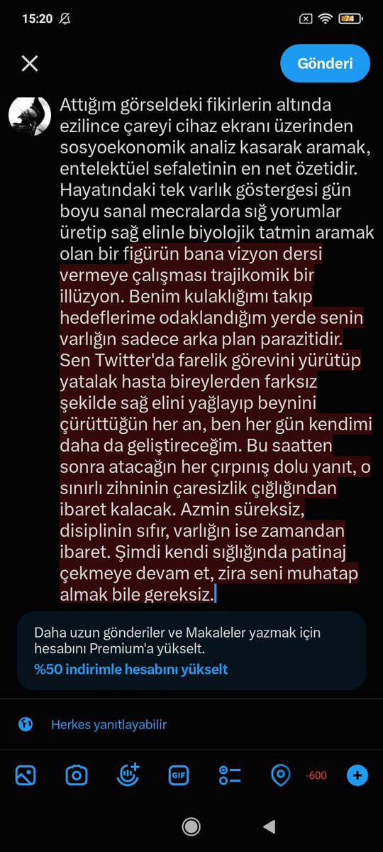 Hammer10524's tweet photo. Ronaldo antisi, Konfor alanına Tavuk gibi Kaçan Bir tipe Şu ssdeki Tek Kelimeyi Harcamam Bile Enerji kaybıydı. https://t.co/FEU7bYlCL2