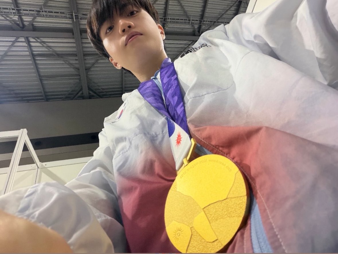 t1_onlyk's tweet photo. 23년도와 26년도🏅🥹
케특해🫶🏻 https://t.co/a0vFZ3UujQ