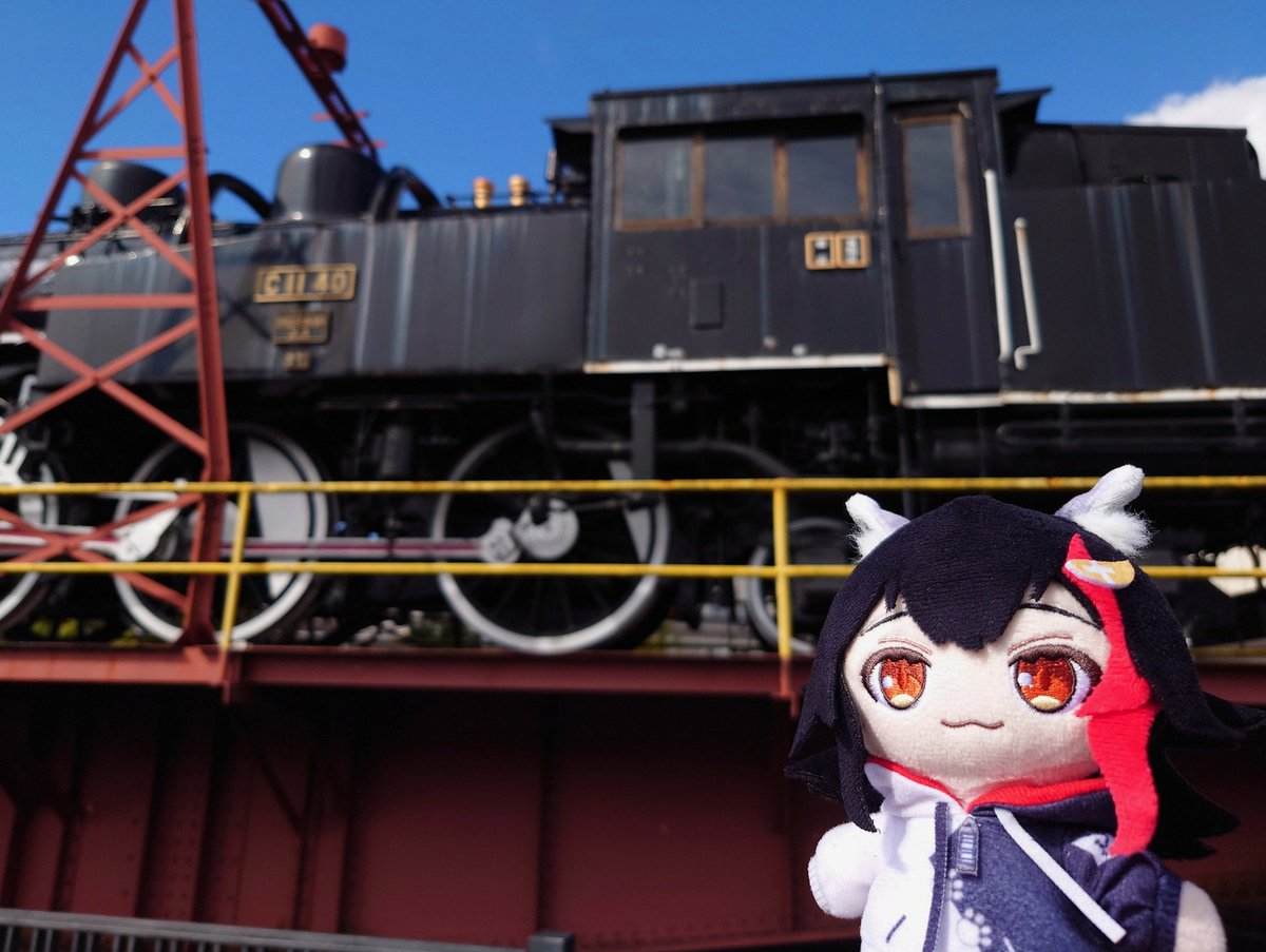 Shahanslv's tweet photo. ほぼ全ボケ二度寝から目覚めた！
徹夜したいろんな事の反動で頭がまだ回転しないから掃除も含めて残りは明日に！
一瞬だけ脳裏にカラオケ唄いたい！🎶🎤がよぎったけれども自重しておくことに😅
一先ず自宅の風呂にじっくり浸かって身体を温めてみます！
その後にまたコインランドリー？ https://t.co/pKil5URUQB