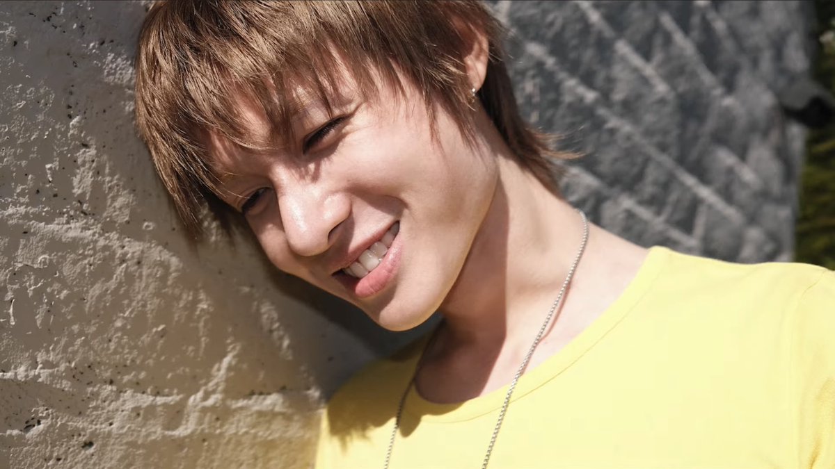 martinsarchive's tweet photo. #MARTIN #마틴 https://t.co/x2VBn9hzPR