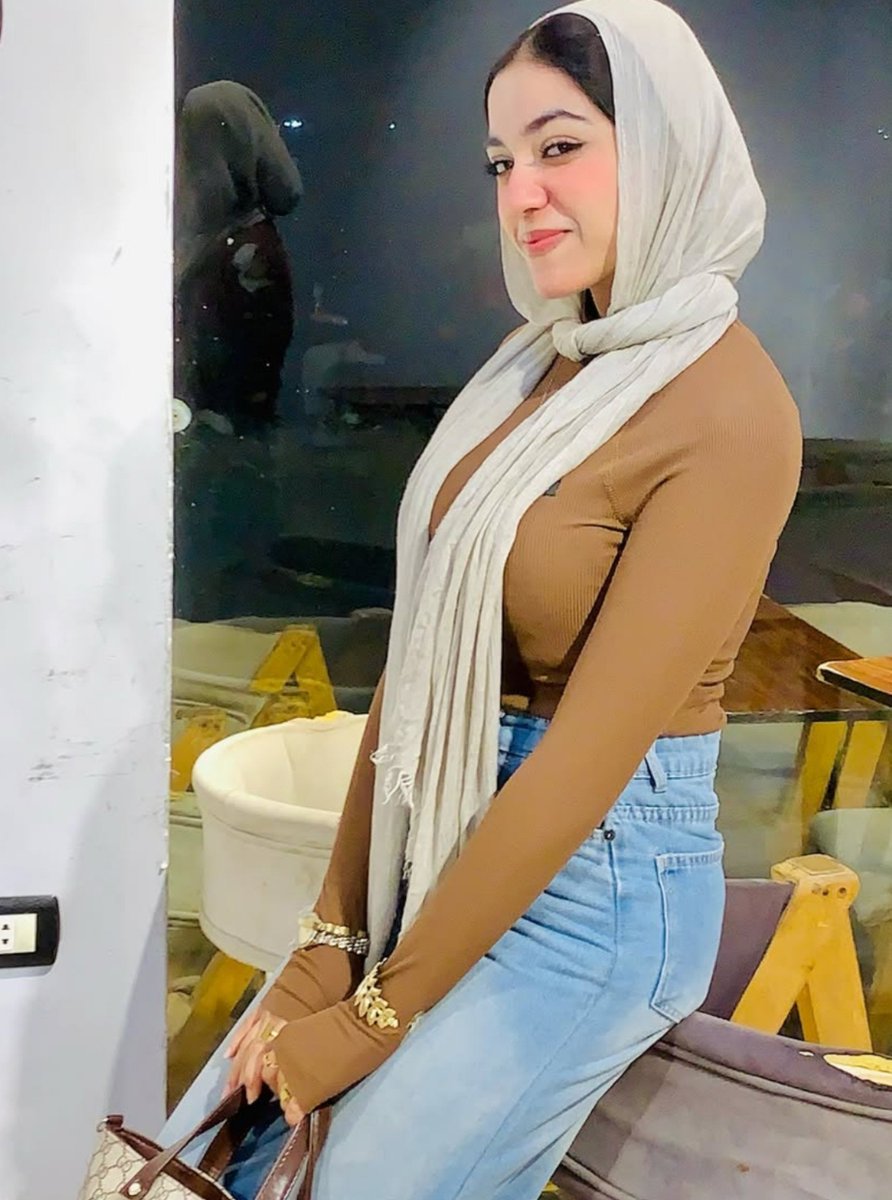 Malbnrogn's tweet photo. شرموطة ملبن🔥🔥 https://t.co/DczB3OwiV0