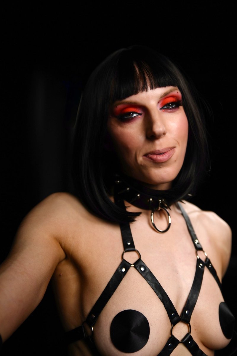 bearphotoz's tweet photo. #BarePhotoz #BDSMPhotography #BDSM #AlternativeModel #BoudoirPhotography #GlamourPhotography #ModelPhotography #EroticPhotography #DarkPhotography #UKPhotographer #LondonPhotographer #Photography https://t.co/ZilP7LcIHq