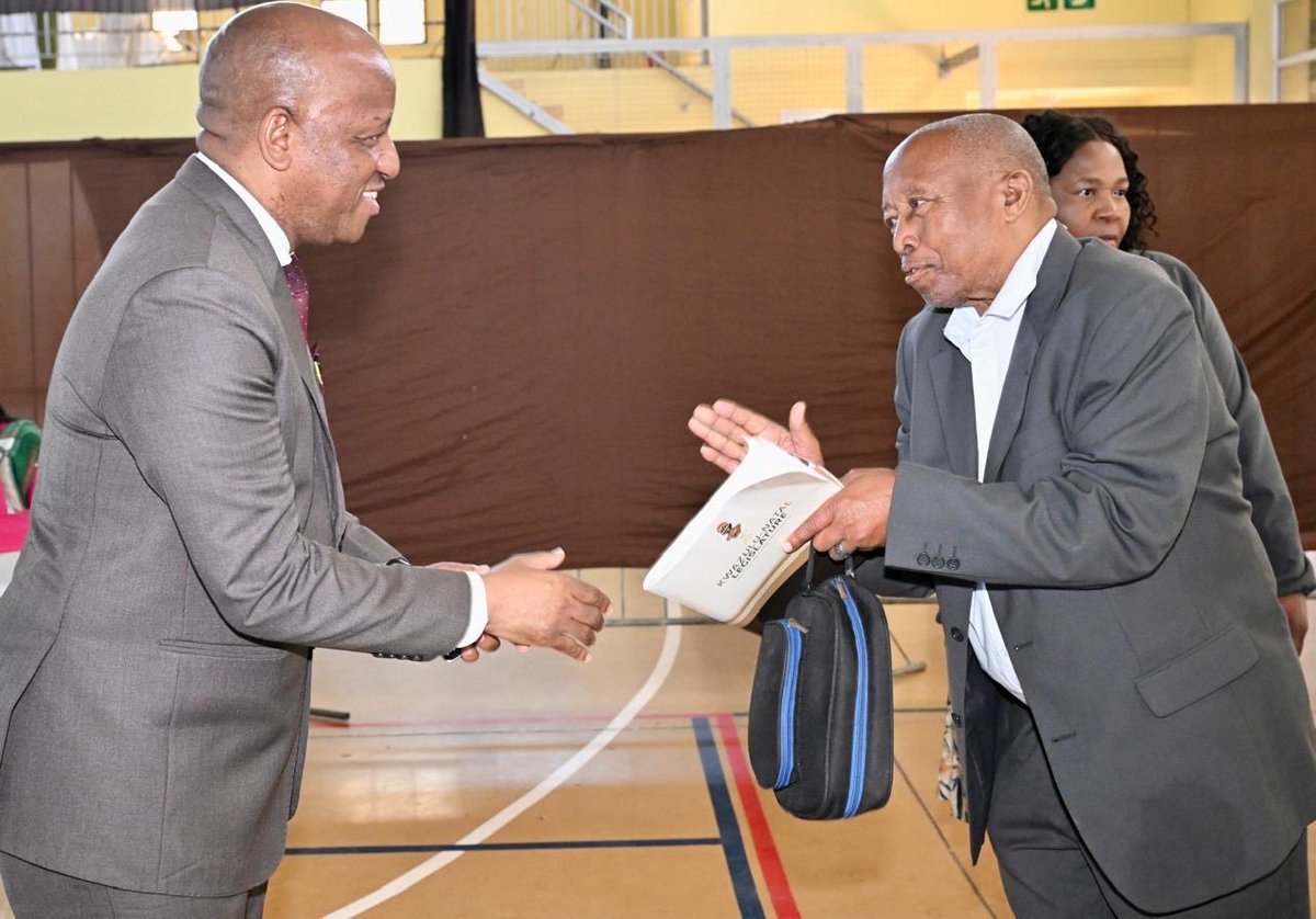 HlongsNomc19824's tweet photo. KwaZulu-Natal Premier, Honourable Thamsanqa Ntuli, attended the Senior Citizens Parliament at Inkosi Msinga Mhlaba Hall in KwaXimba, eThekwini, today #kznpremier #kznlegislature https://t.co/M29BY2MIFC