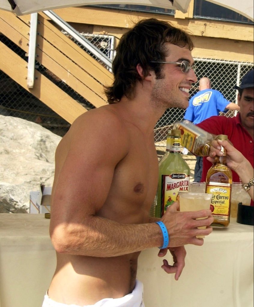 CrimsonHea4rt's tweet photo. Ian Somerhalder in his prime was so hot😍🌈 https://t.co/nFERuybW62