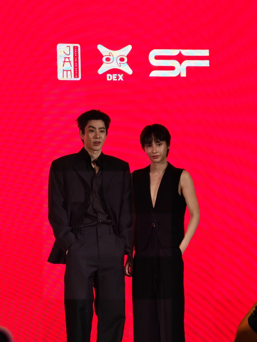 zhugegangtie4's tweet photo. #ConanCase30THxOffGun https://t.co/8TcVdsWvb8