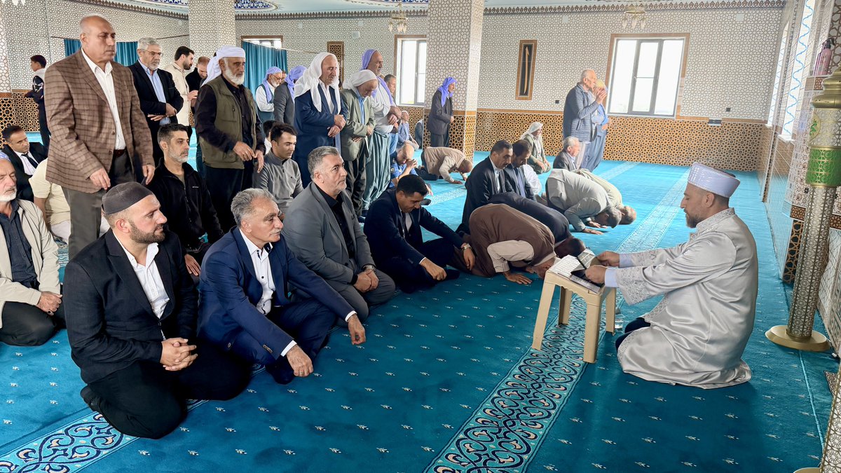 HudaPar21's tweet photo. İl Başkanımız Zeynul Abidin Gülsever, Çınar İlçe Başkanımız Aziz Tekdal ve beraberindeki heyetimiz, Karaçbelik (Qerejberg) mahallesindeki caminin açılışına katıldı.

Açılış programına Çınar Kaymakamı Celal Güngör ve çevre köylerin ileri gelenleri de katıldı. https://t.co/0NwPb933R6