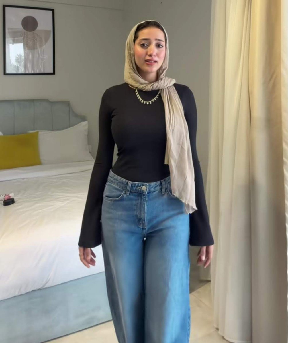 Malbnrogn's tweet photo. شرموطة ببزاز فاجرة🔥🔥 https://t.co/8XNpAQ8VyH